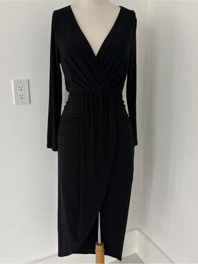 iris Black Long-Sleeve Wrap Midi Dress #135